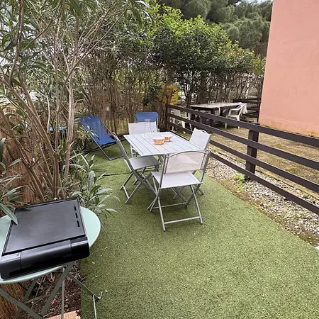 Cosy Au Mole Apartament